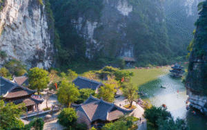 Tour 1 ngày Thanh Hóa – Tràng An – Bái Đính – check-in công viên Khủng Long hot nhất 2025