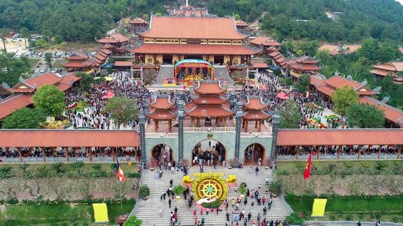 du-lich-tam-linh-dau-nam