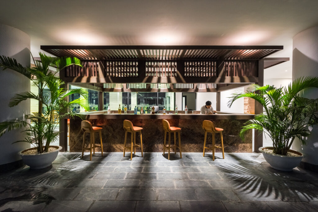 Pool Bar FLC Grand Hotel