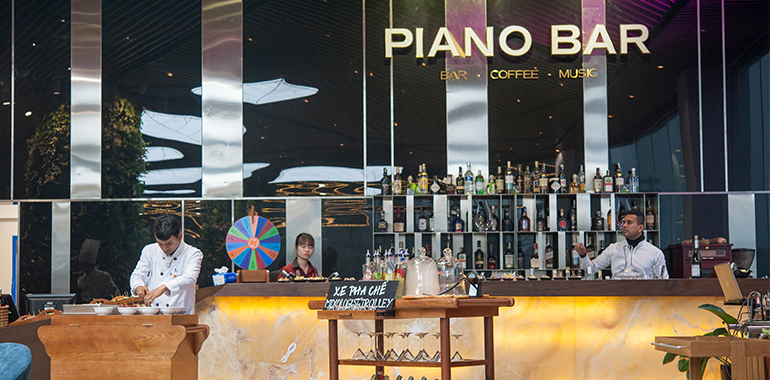 Piano Bar Flamingo
