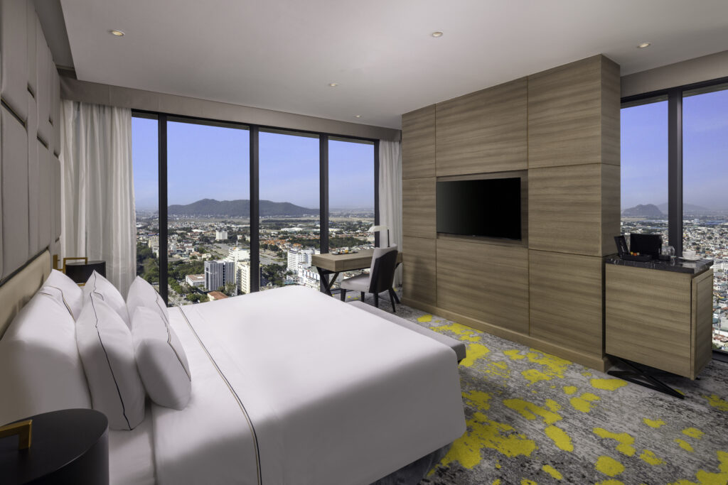 Premium Corner Room