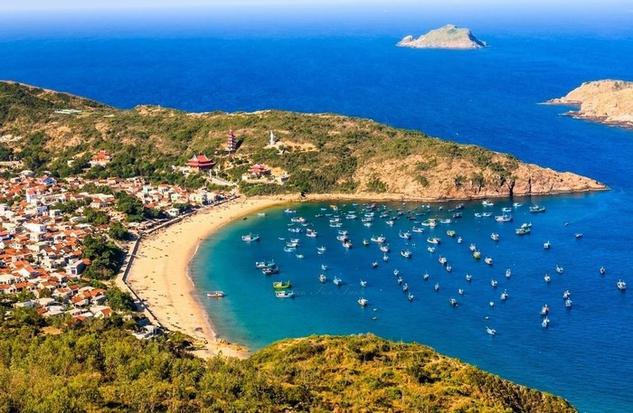 Bãi biển Nhơn Lý