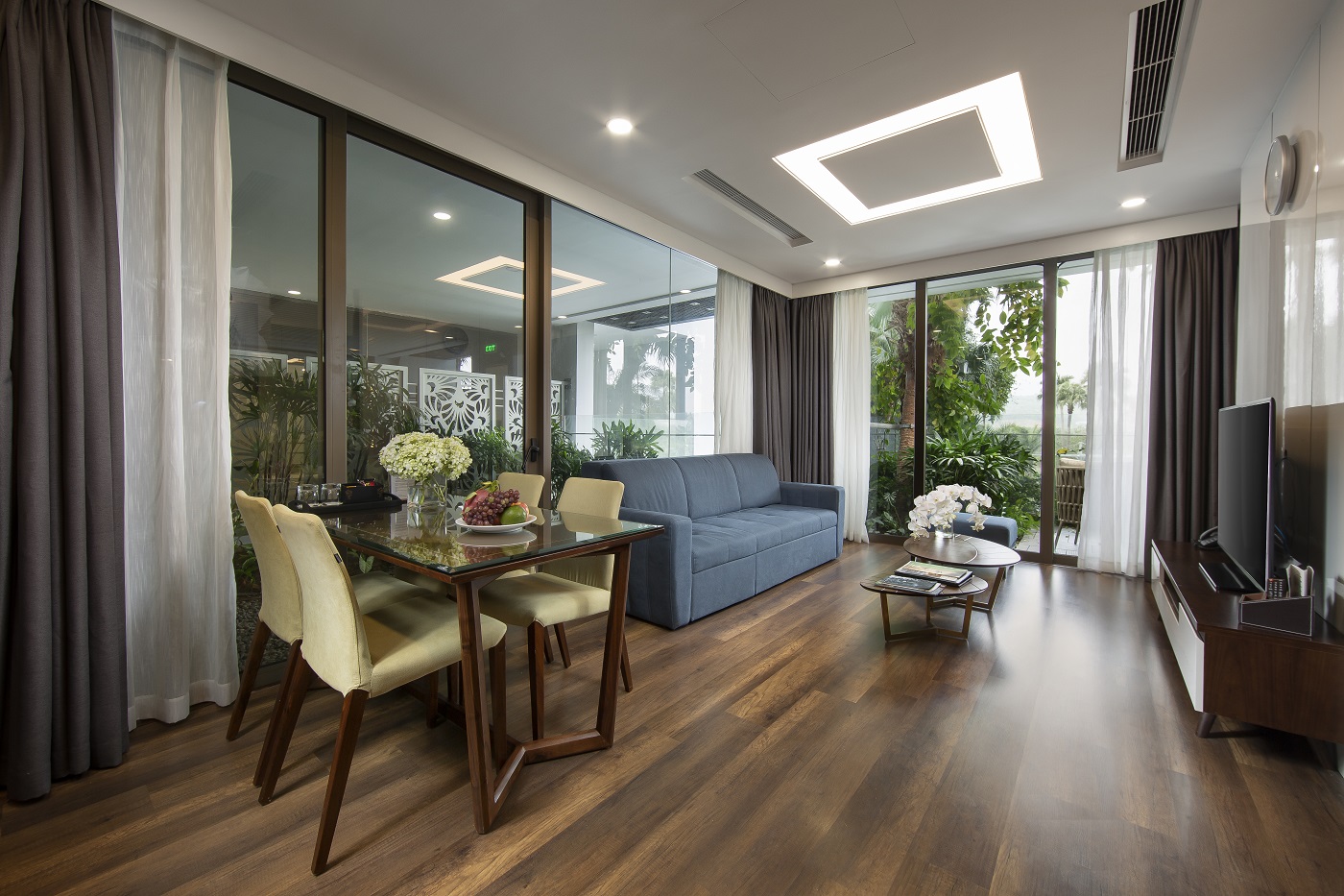 01 Executive Sky Residence