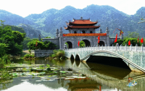 Khám phá Tour ghép Thanh Hóa - Ninh Bình - Bái Đính - Tràng An 2N1Đ trọn gói