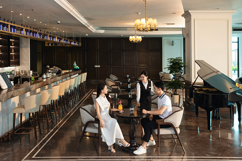 Lobby Lounge FLC Hạ Long