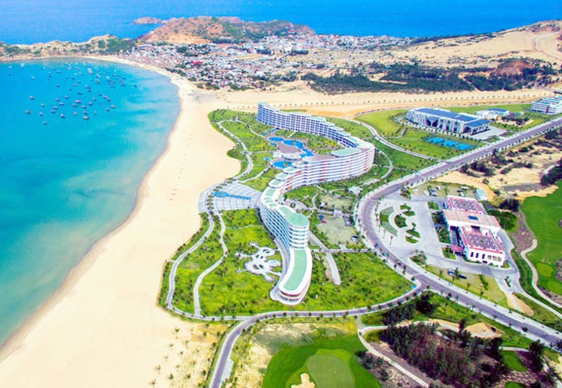 flc-quy-nhon-thien-duong-golf- (1)