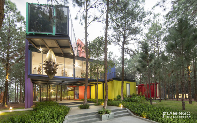 review-flamingo-dai-lai-chi-tiet-art