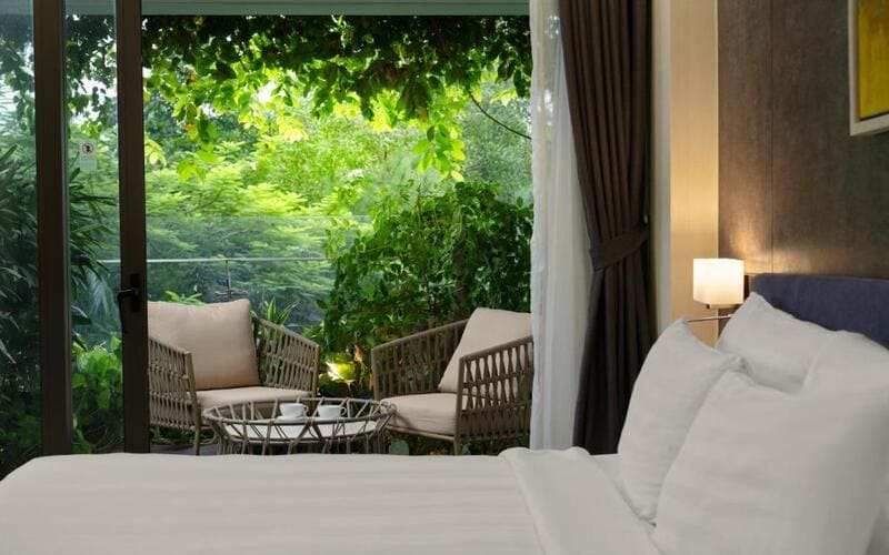 top-resort-flamingo-gan-ha-noi-room-dailai