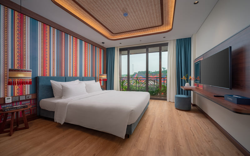 top-resort-flamingo-gan-ha-noi-room-tantrao