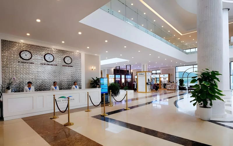 dat-phong-flc-grand-hotel-ha-long-view-vinh-dep-sanh