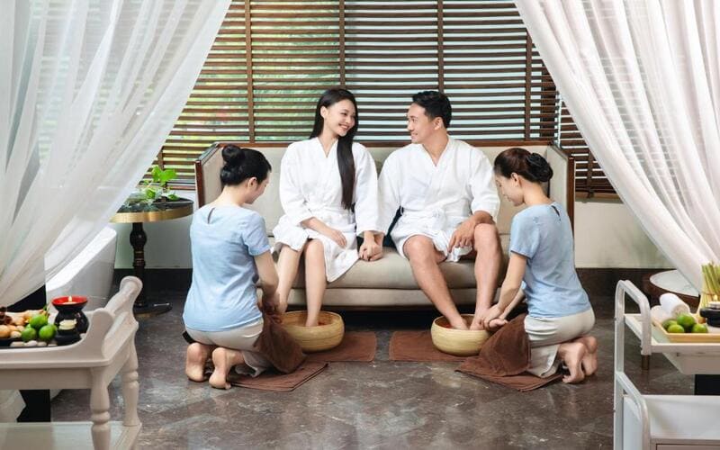 dat-phong-flc-grand-hotel-ha-long-view-vinh-dep-spa