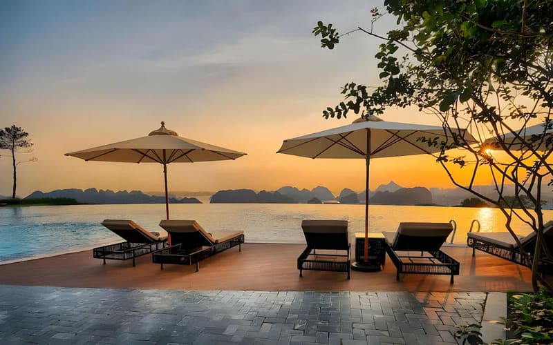 dat-phong-flc-grand-hotel-ha-long-view-vinh-dep