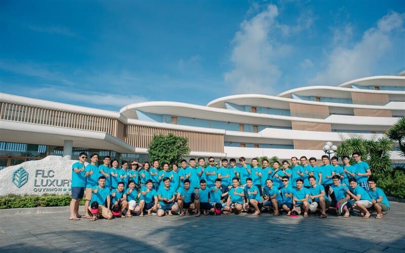 dat-phong-flc-luxury-hotel-quy-nhon-team
