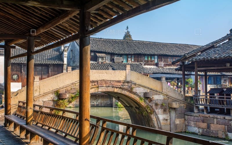 du-lich-o-tran-kinh-nghiem-lich-trinh-diem-tham-quan-cauda