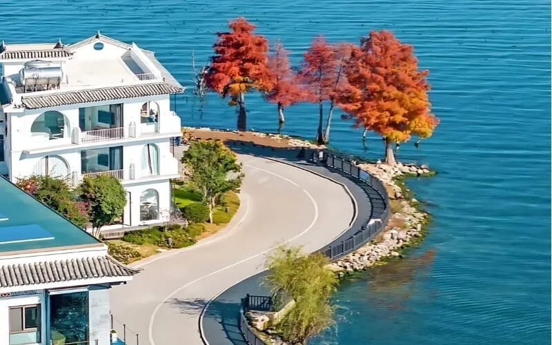 tour-dai-ly-le-giang-hanh-trinh-kham-pha-van-nam-3