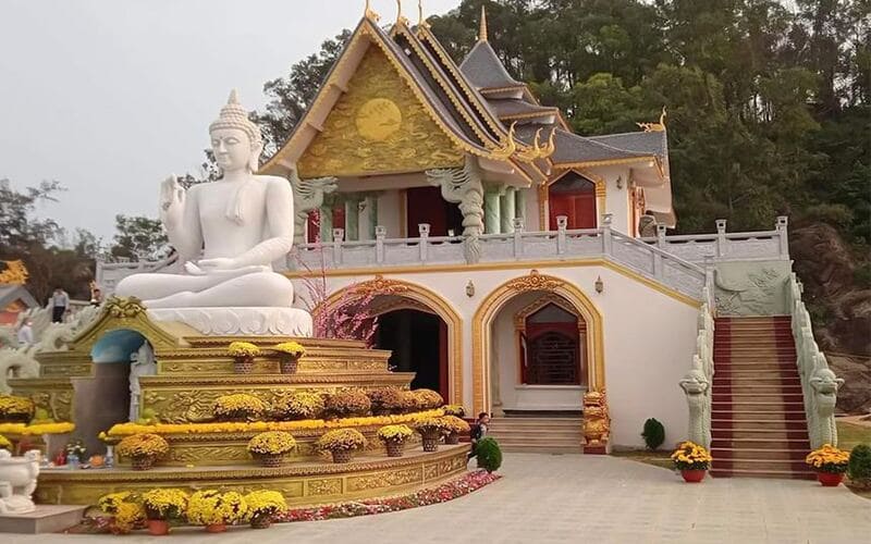 tour-hai-tien-tu-ha-noi-chuabut