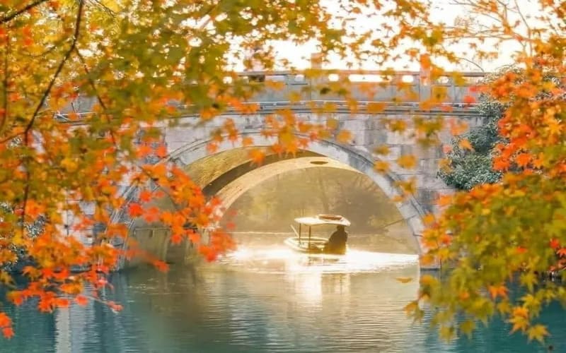 tour-o-tran-check-in-co-tran-dep-nhat-trung-quoc-muathu