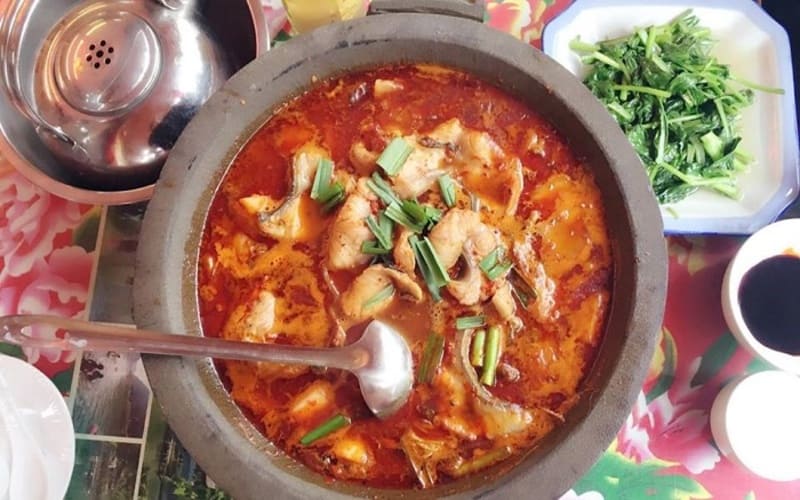 tour-phuong-hoang-co-tran-check-in-co-tran-dep-nhat-trung-quoc-laucacay