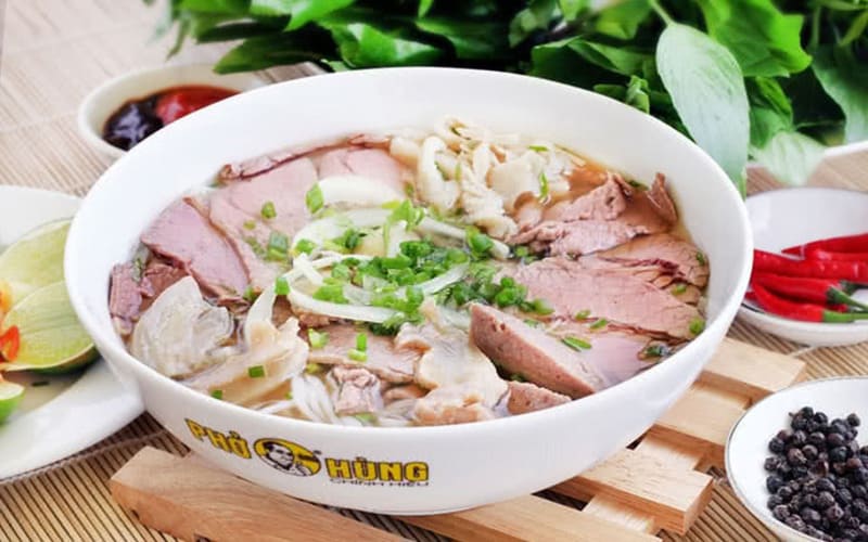 an-sang-o-ha-long-an-gi-goi-y-quan-ngon-chuan-local-pho