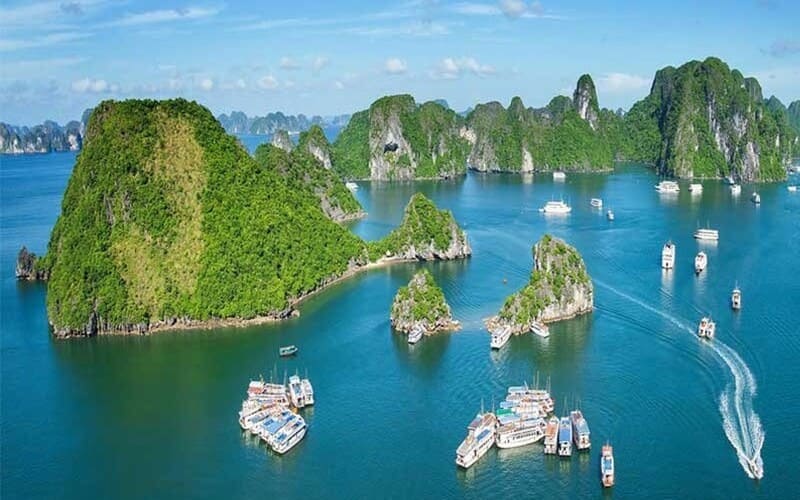 cong-ty-to-chuc-tour-ha-long-tai-thanh-hoa-uy-tin