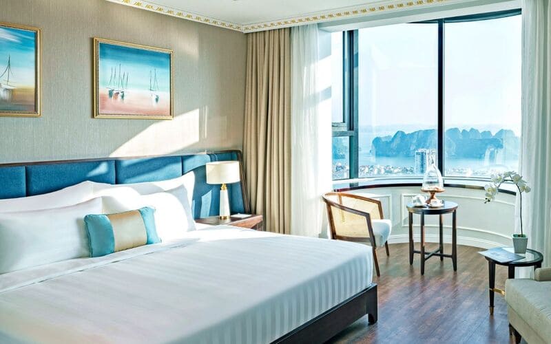 dat-tour-ha-long-tu-thanh-hoa-nhanh-gia-uu-dai-1