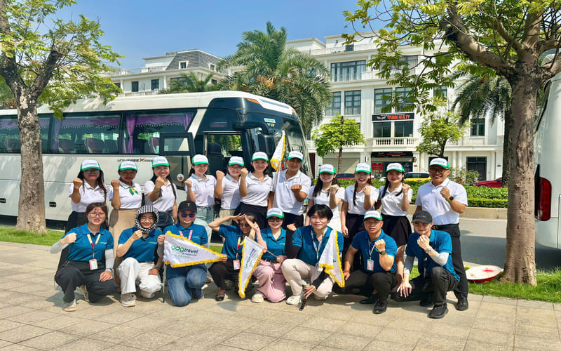 di-ha-long-tu-thanh-hoa-mat-bao-lau-lich-trinh