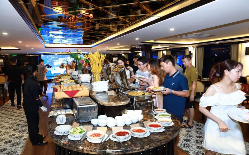 du-lich-ha-long-30-4-1-5-kinh-nghiem-chi-phi-antoi