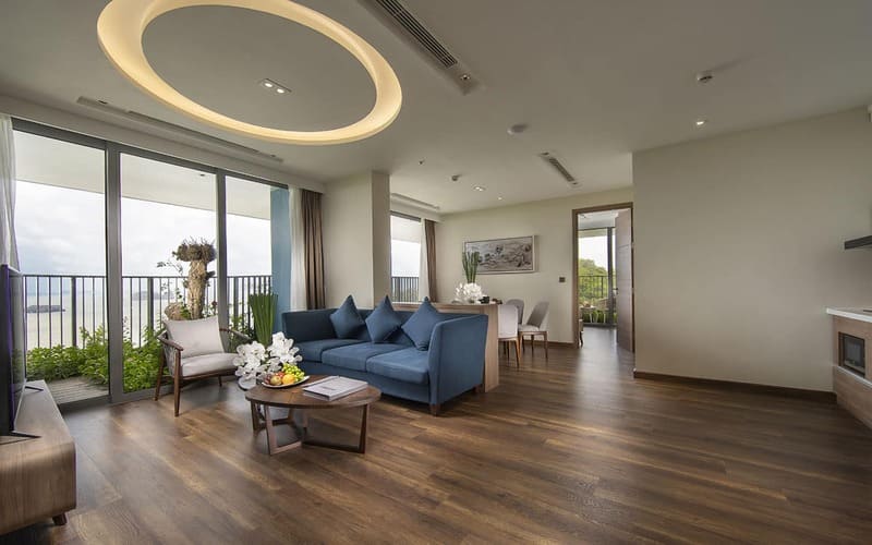 gia-khach-san-cat-ba-dip-30-4-co-tang-khong-2br