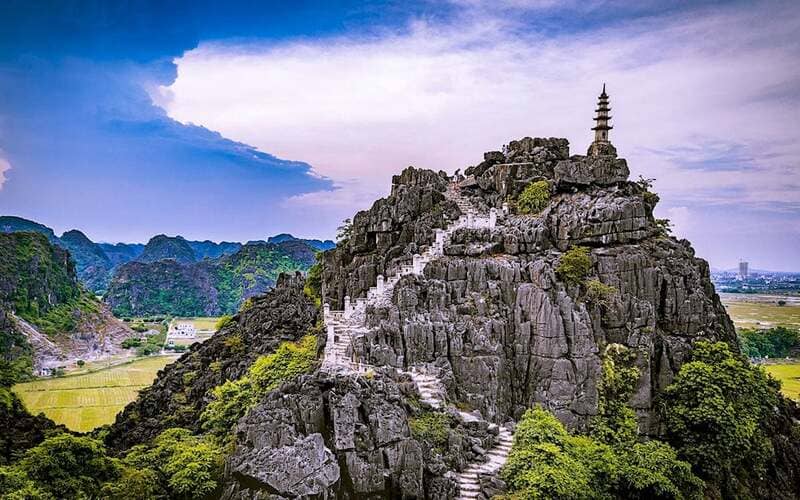 lich-trinh-ninh-binh-2n1d-dip-30-4-chi-tiet-1-hangmua