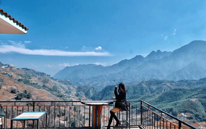 sapa-dip-30-4-co-dong-khong-co-nen-di-khong-checkin