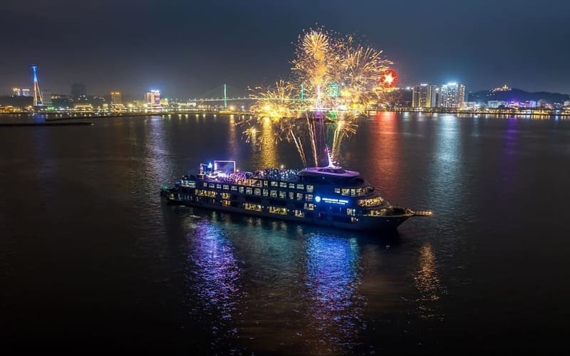 tour-thanh-hoa-di-du-thuyen-ha-long-5-sao-gia-tot-amba