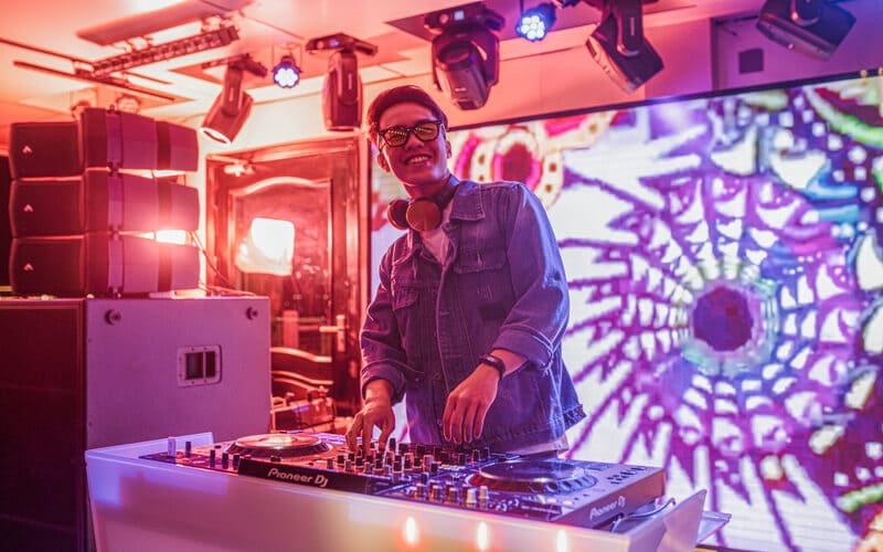 tour-thanh-hoa-di-ha-long-ngu-dem-du-thuyen-tron-goi-2