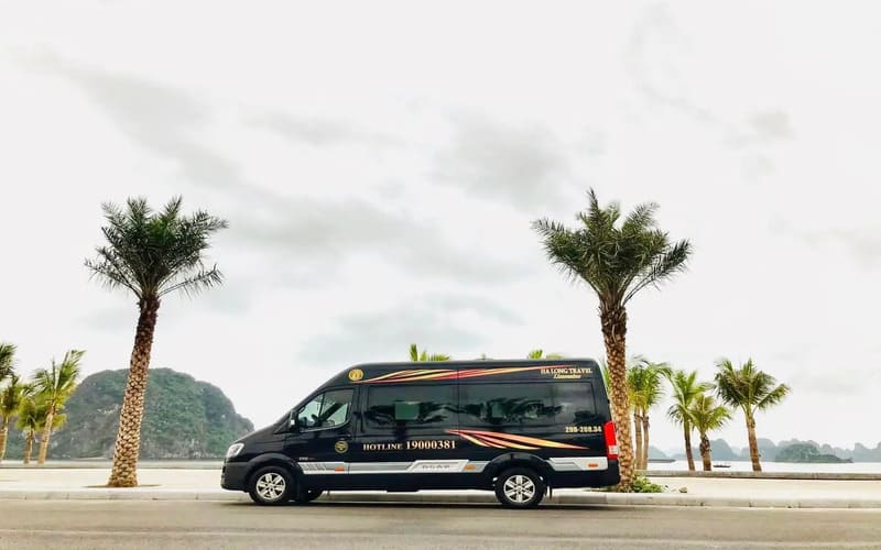 xe-limousine-thanh-hoa-di-ha-long-gia-tot-1