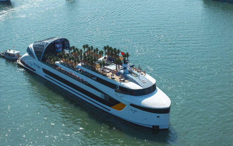 dat-du-thuyen-dolphin-cruise-tu-thanh-hoa-gia-tot-2