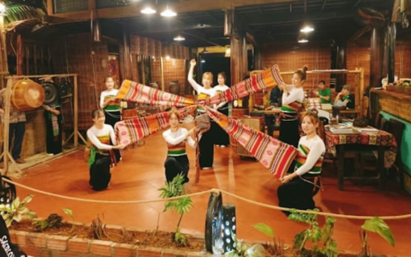 nhung-trai-nghiem-khong-the-bo-lo-o-pu-luong-dantocthai