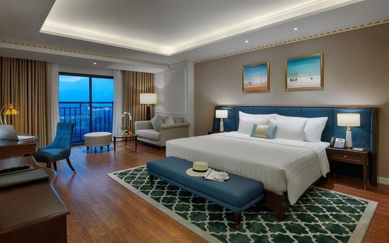 review-tour-thanh-hoa-di-ha-long-thuc-te-chi-tiet-2