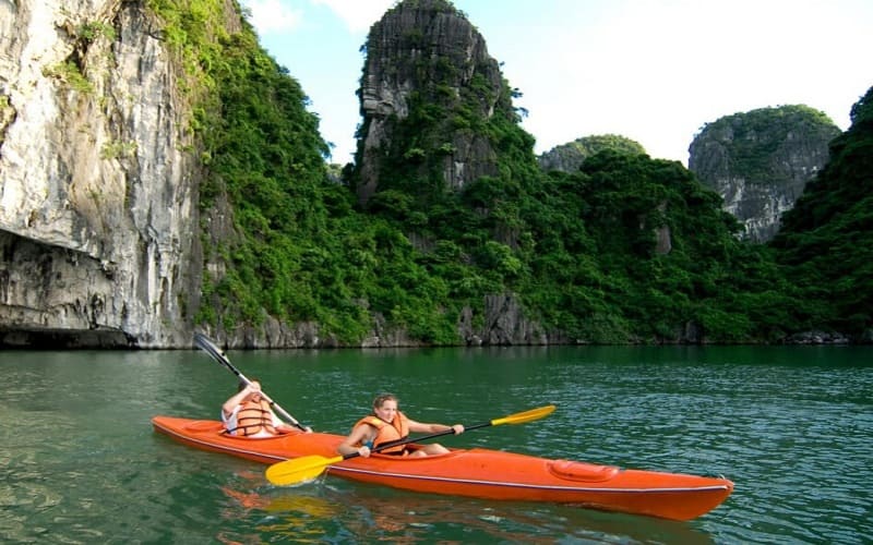 team-building-ha-long-tu-thanh-hoa-ket-hop-du-thuyen-4