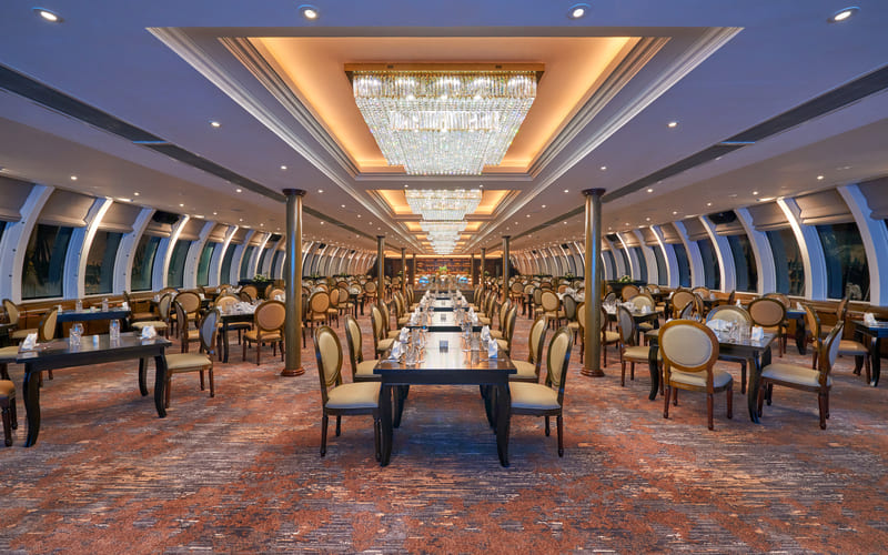 thue-paradise-cruise-to-chuc-gala-dinner-tron-goi-3