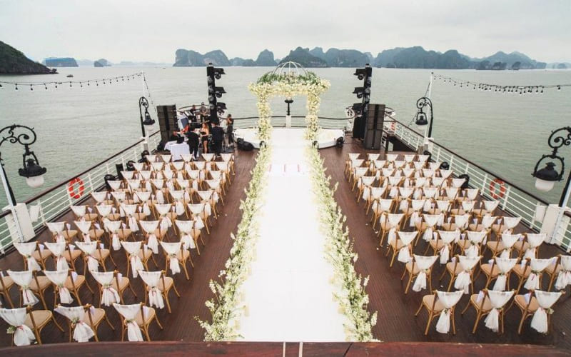 to-chuc-su-kien-tren-ambassador-cruise-ha-long-3 (2)