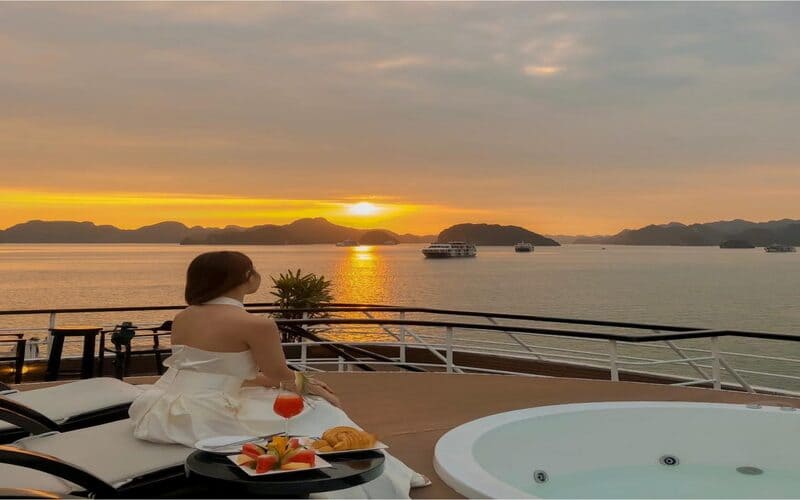 top-dia-diem-check-in-dep-nhat-o-ha-long-checkin (1)