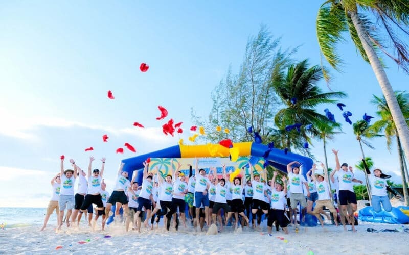 tour-doanh-nghiep-ha-long-tu-thanh-hoa-tron-goi-1