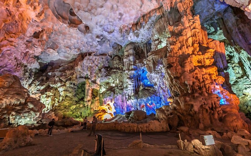 tour-thanh-hoa-di-ambassador-cruise-2-ngay-1-dem-00