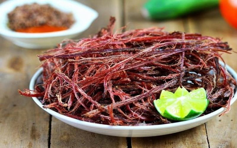 an-gi-o-ha-giang-dac-san-khong-the-bo-lo -trau