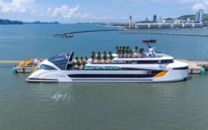 hai-trinh-ban-ngay-dolphin-halong.jpg-6