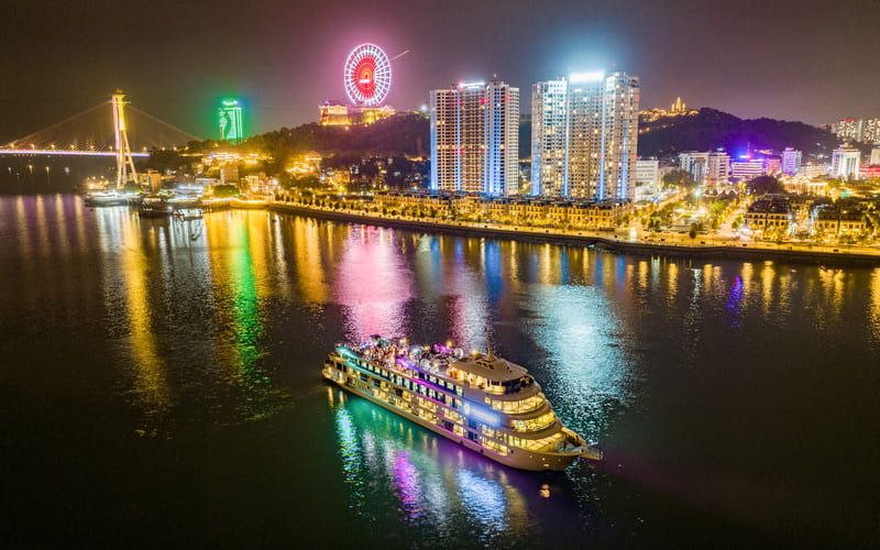 lich-trinh-du-thuyen-ambassador-dinner-cruise lich-trinh-du-thuyen-ambassador-dinner-cruise