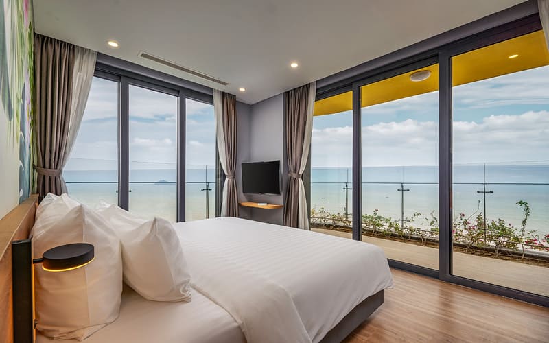so-sanh-sam-son-va-hai-tien-nen-di-dau -room-fla