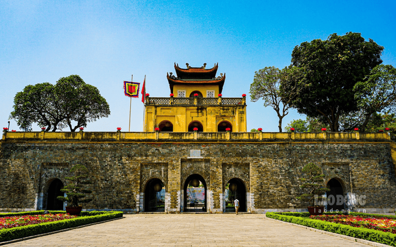 tour-ha-noi-2n1d-van-mieu-bao-tang-quan-su-1 tour-ha-noi-2n1d-van-mieu-bao-tang-quan-su-1