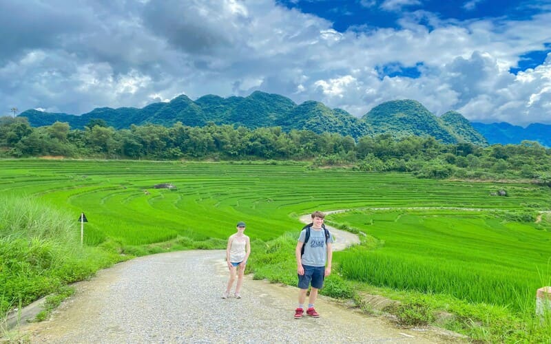 tour-trekking-pu-luong-chinh-phuc-cung-duong-dep-4